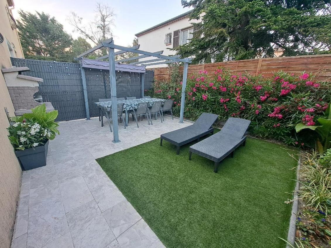 La Villa Castel - Haut De Villa - Parkings- 3 Chambres - 8 Couchages - Jardin - Barbecue Кан сюр Мер Екстериор снимка